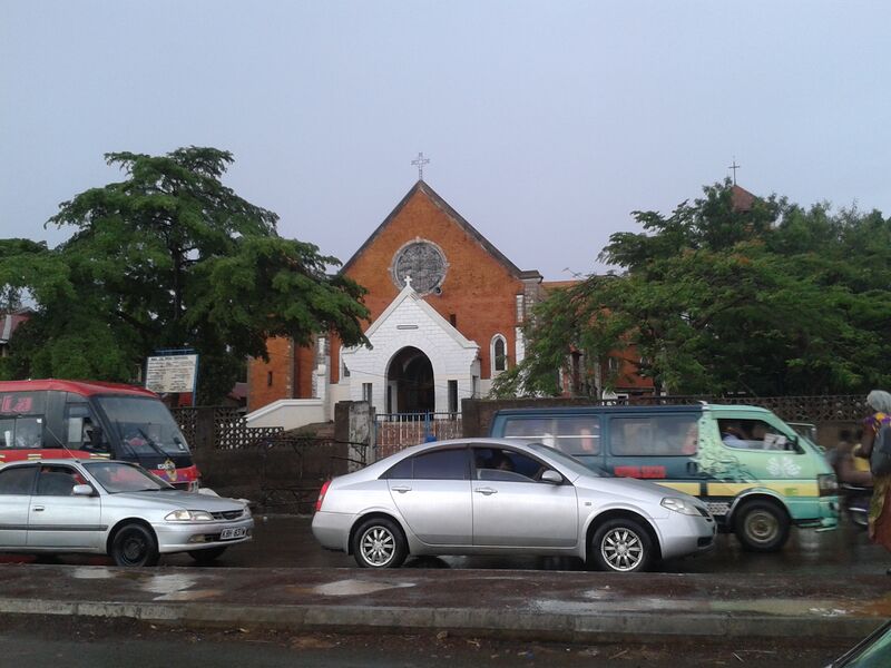 ملف:St-Therese-of-Lisieux-Cathedral-RC-Archdiocese-of-Kisumu-Kenya.jpg