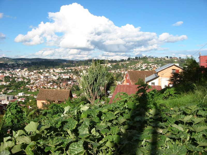 ملف:Antananarivo (atamari).jpg