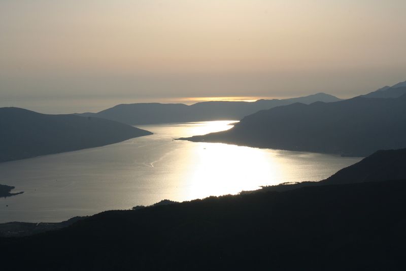 ملف:Bay of Kotor, Montenegro.jpg