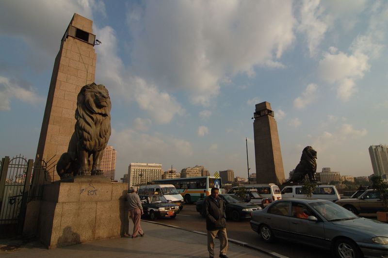 ملف:Cairo ponte el tahrir.jpg