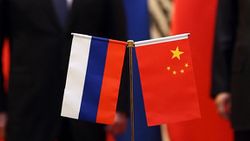 Chinesse and Russian flag.jpg