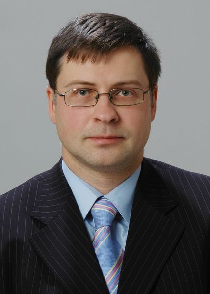 ملف:Valdis Dombrovskis 2009.jpg