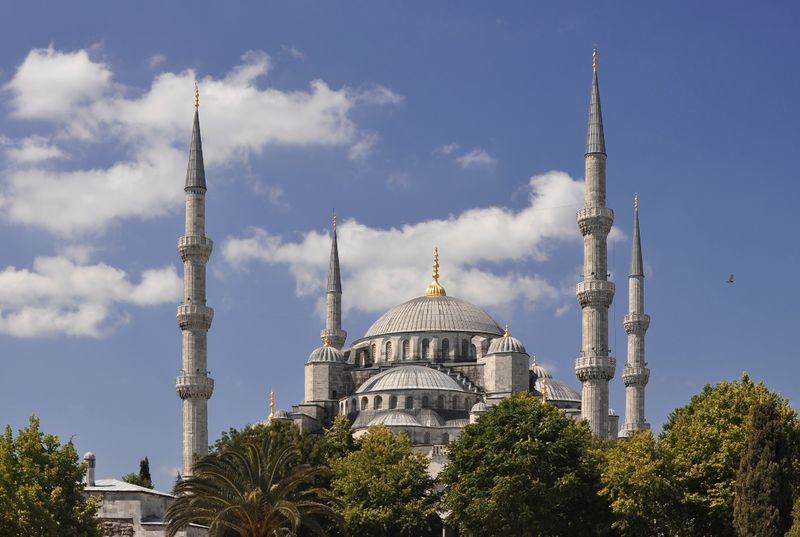 ملف:Exterior of Sultan Ahmed I Mosque in Istanbul, Turkey 003.jpg