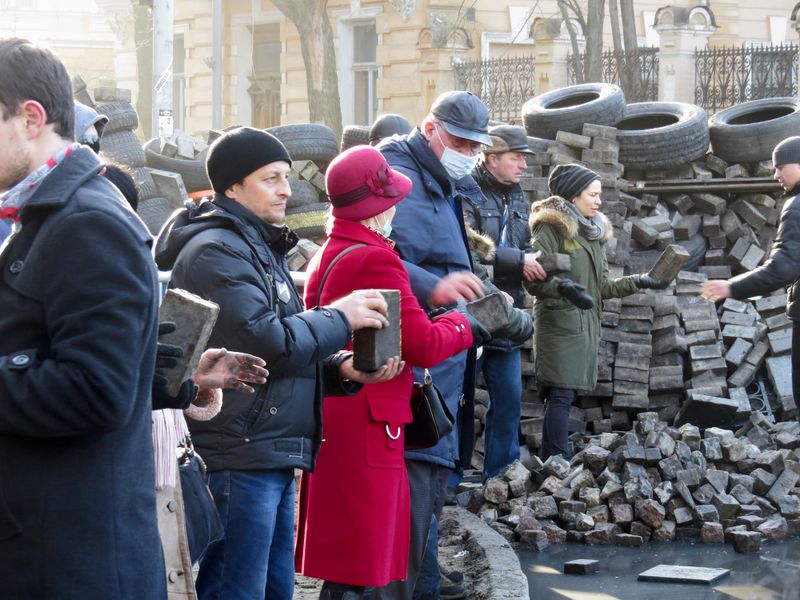 ملف:Euromaidan Kiev 2014-02-18 14-52.jpg