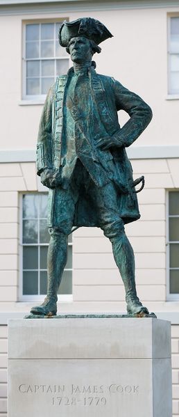 ملف:James Cook Statue in Greenwich - Oct 2006.jpg