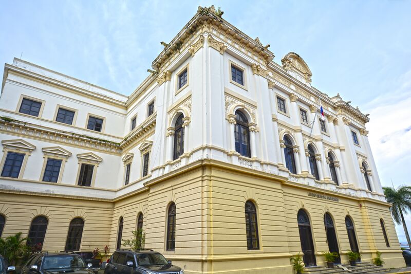ملف:National Palace of the Ministry of Government and Justice in Panama's Old Town.jpg