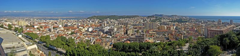ملف:Cagliari panorama.jpg