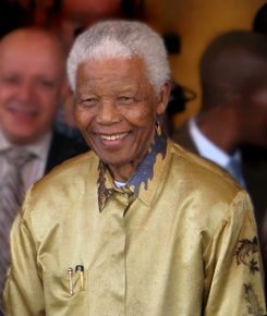 مانديلا في عيد ميلده ال90 في 2008.