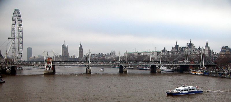 ملف:Thames River London.jpg