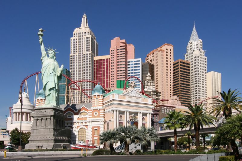 ملف:Las Vegas NY NY Hotel.jpg