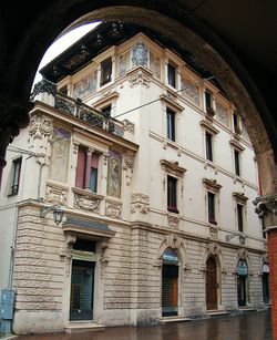 Palazzo Castelli.