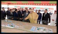 أطلق جلالة الملك محمد السادس مشروع بناء المجمع الصناعي المتكامل لإنتاج الأسمدة في موقع فوسبوكراع.