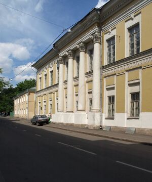 Moscow, Khlebny 2-3C4 June 2008 01.JPG