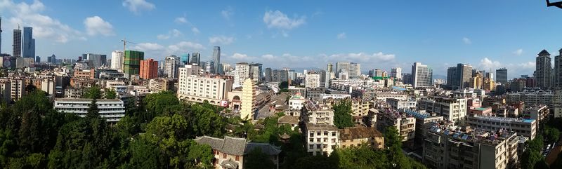 ملف:Kunming Downtown.jpg