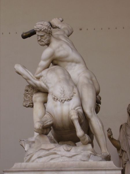 ملف:Giambologna- Hercules beating Centaur Nesso-Loggia dei Lanzi.jpg