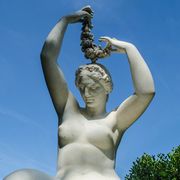 Sculpture in the garden of the Musée des beaux-arts (fr)