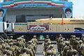 عرض صاروخ خيبر شگن خلال استعراض القوات المسلحة الإيرانية في اليوم الأول من أسبوع الدفاع المقدس في طهران