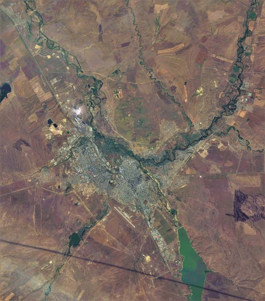 ملف:Aktobe (Kazakhstan), satellite image 2017-09-07.jpg