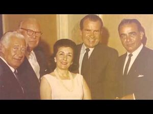 ممدوحة السيد، وزوجها، مع الرئيس الأمريكي الأسبق ريتشارد نيكسون