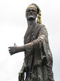 La statue du roi Toffa 1er à Porto Novo.jpg