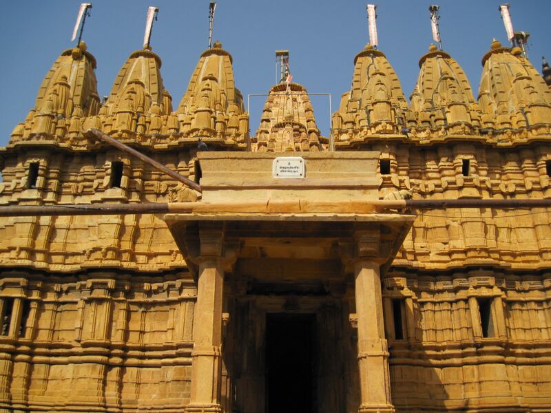 ملف:N-RJ-87 Fort including Ancient Temples Jaisalmer SolReyes20100917 332.JPG