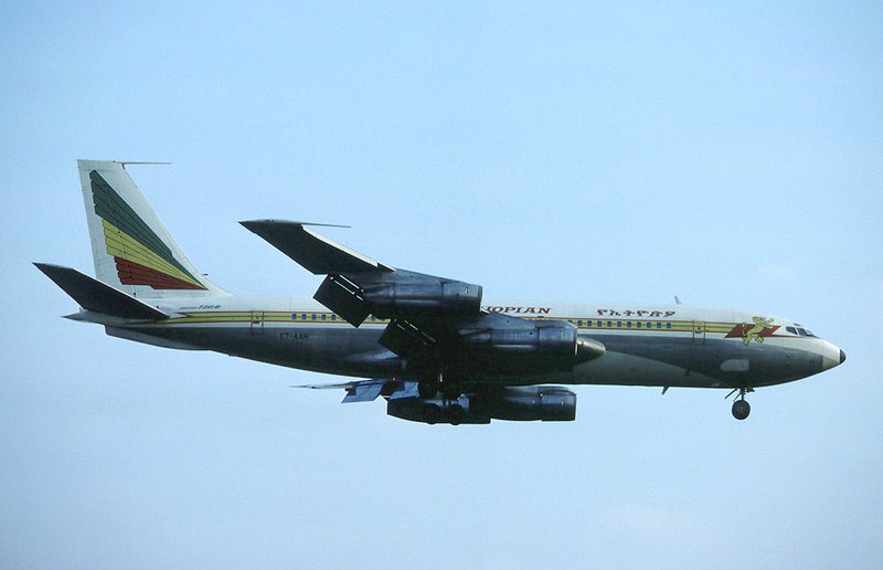 ملف:Ethiopian Airlines Boeing 720B ET-AAH LHR 1982-5-29.png