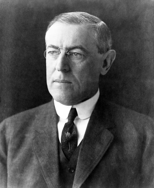 ملف:President Woodrow Wilson portrait December 2 1912.jpg