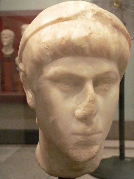 ملف:Bust of Constantius II (Mary Harrsch).jpg