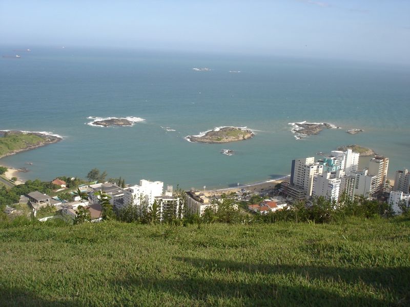 ملف:View of Morro do Moreno.jpg