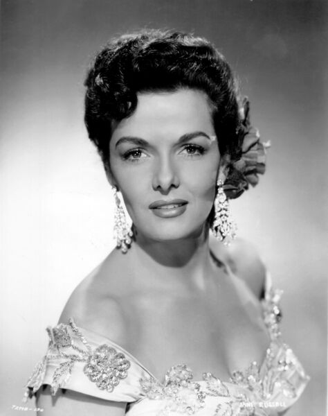 ملف:Jane Russell (1945).jpg