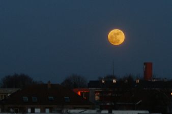 قمر عملاق فوق مونستر، ألمانيا، 19 مارس 2011