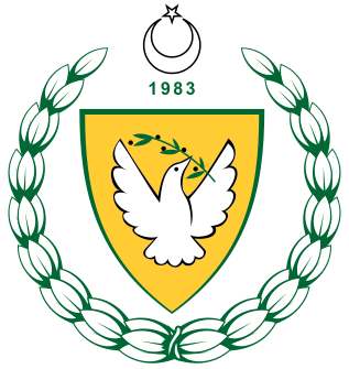 ملف:Coat of arms of the Turkish Republic of Northern Cyprus.svg