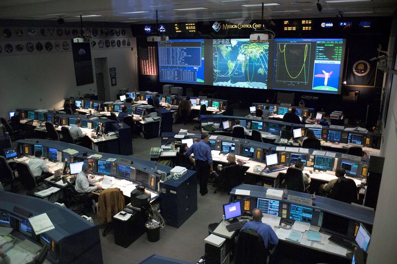 ملف:Mission control center.jpg