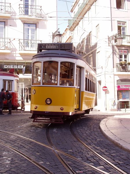 ملف:Electricos-Lisboa-2007-01.JPG