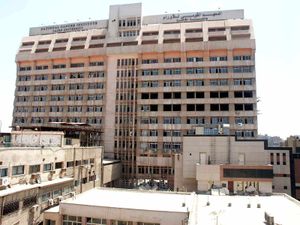 Cairo Univ - National Cancer Institute.jpg