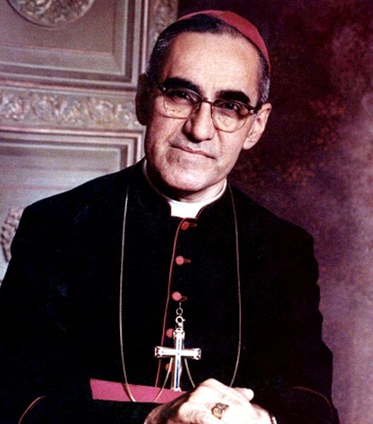 ملف:Monseñor Romero (colour).jpg