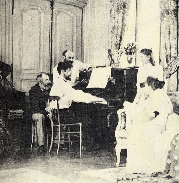 ملف:Debussy 1893.jpg