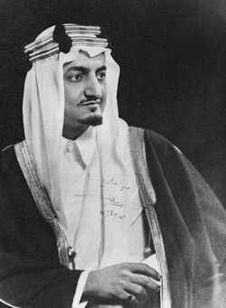 عبدالعزيز مع الشواهد اخلاق الملك خلق من أخلاق الملك