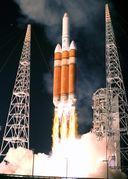 First Delta IV Heavy booster launches from SLC-37 in 2007