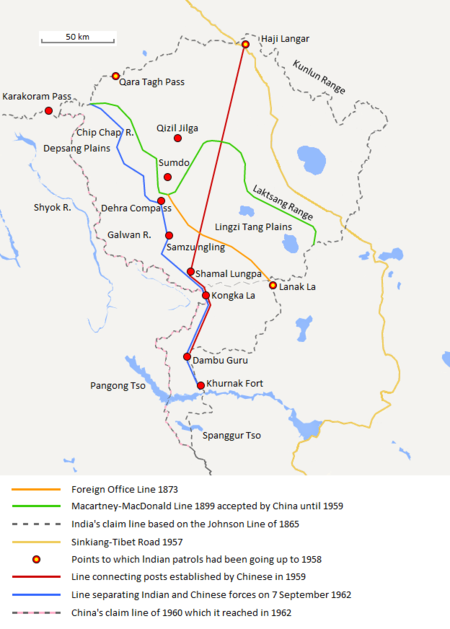 خريطة توضح المطالبات الحدودية الهندية والصينية في منطقة آق‌صاي چن، خط مكارثي-مكدونالد، خط مكتب الخارجية، بالإضافة لتقدم القوات الصينية في المناطق التي احتلتها أثناء الحرب الصينية الهندية.