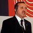 أردوغان يهدد بطرد آلاف الأرمن