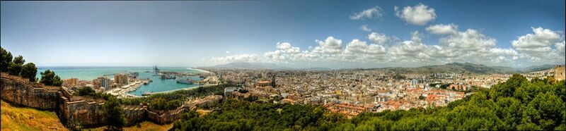 ملف:Panoramic Malaga.jpg