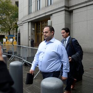 التعليق: وائل حنا، لدى وصوله إلى نيويورك يوم 26 سبتمبر 2023 بعد اتهامه بتقديم رشاوي لبوب مننديز