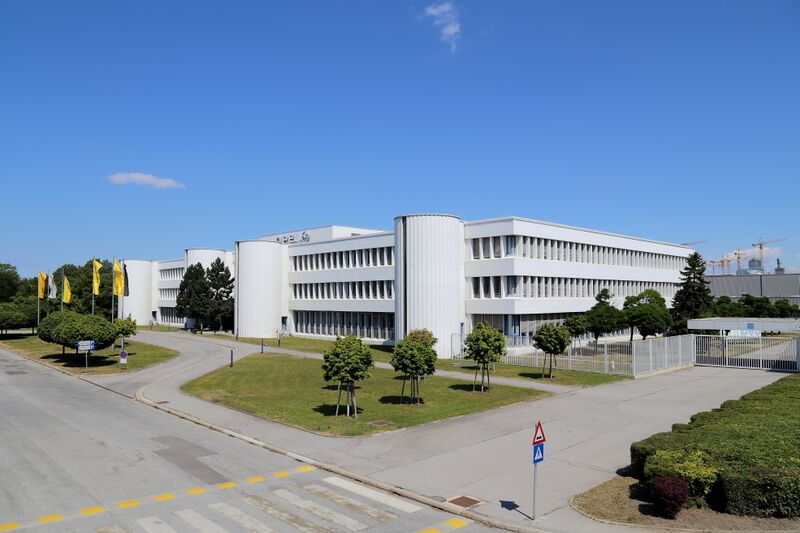 ملف:Aspern (Wien) - Opel-Werk, Verwaltungsgebäude (2).JPG