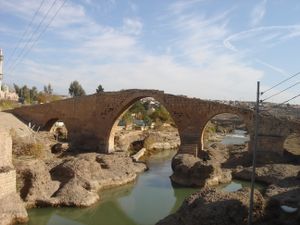 جسر دلال أو جسر العباسي في مدينة زاخو بكردستان العراق.