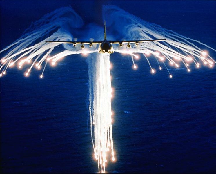 ملف:C-130 Hercules 10.jpg
