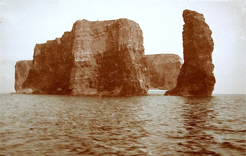 ملف:Insel Helgoland um 1929-30 color.jpg