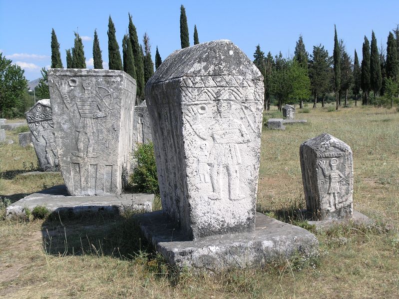 ملف:BiH, Radimlja necropolis 2.jpg