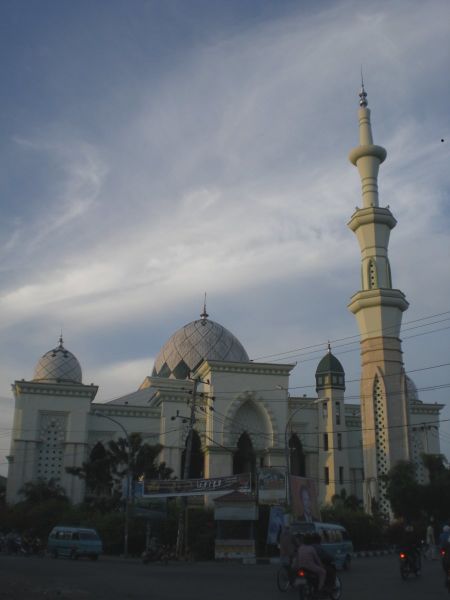 ملف:Masjid Raya Makassar.JPG