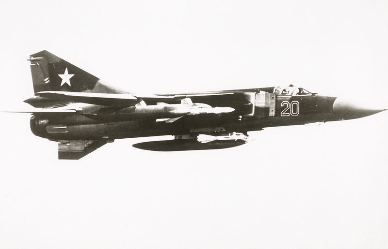 ملف:MiG-23 Flogger G.jpg